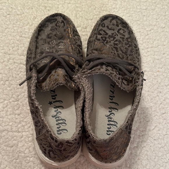 Hey Dude Women's Moccasins in Gray and Gold - Picture 3 of 9